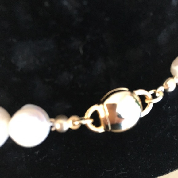 Fresh water pearl necklace - Picture 2 of 2